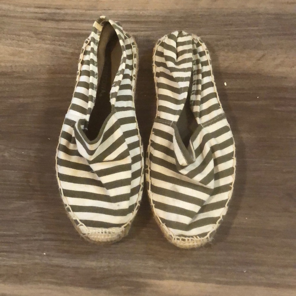 Green and white flats